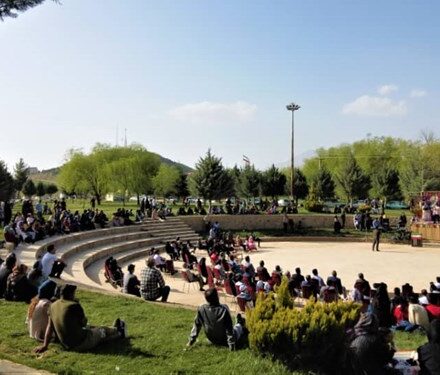 برگزاری جشن ۱۲ فروردین در پارک ساحلی یاسوج+تصاویر