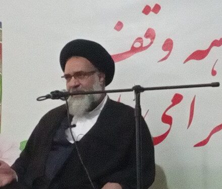 وضعیت کنونی کشور نتیجه غفلت از تربیت قرآنی است/ مراقب فرزندان در فضای ولنگار مجازی باشیم