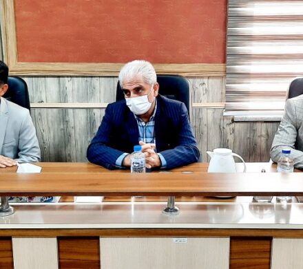 دیدار پیشکسوتان ورزش گچساران با فرماندار+تصاویر