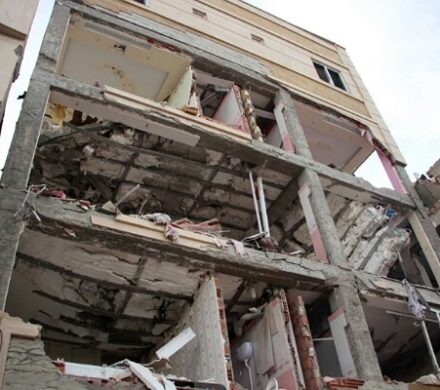 صدای مخاطبان/ساختمانی بلاتکلیف با عمری ۱۵ساله