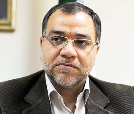 لزوم تمرکز بر اولویت اساسی کشور و پرهیز از حاشیهسازیها