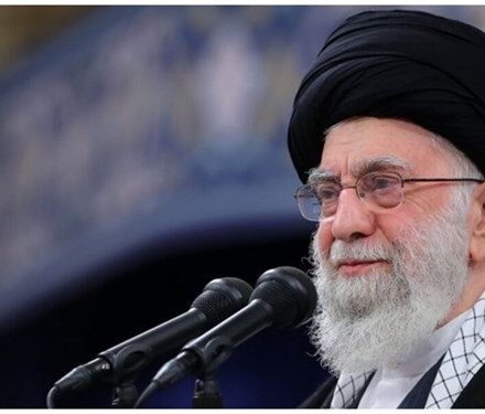 فرق رهبر انقلاب با دیگر سیاست‌مداران
