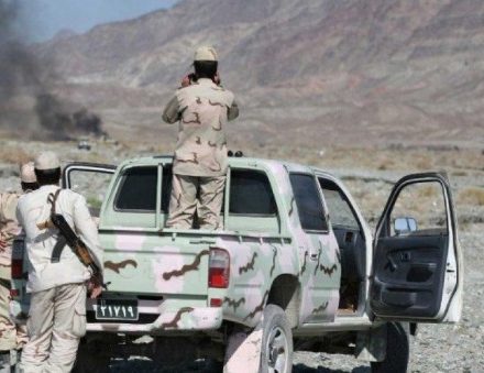 اطلاعیه مرزبانی سیستان و بلوچستان: مرزبانان‌هنگ مرزی زابل با افراد مسلح ناشناس که قصد ورود به خاک ایران را داشتند، در نقطه صفر مرزی درگیر شدند / مرزبانان با برتری آتش سنگین و تحمیل تلفات، خسارات جدی را به آنان وارد کردند