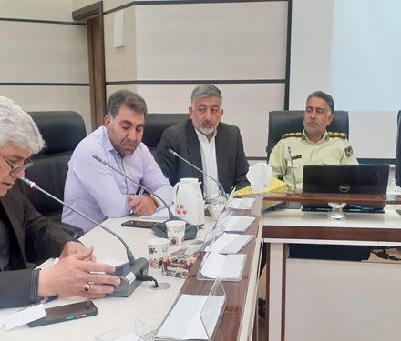 آن چه در جلسه فوق العاده بحران گچساران گذشت/وقتی در آتشسوزی مردم جلوتر از مسئولان هستند