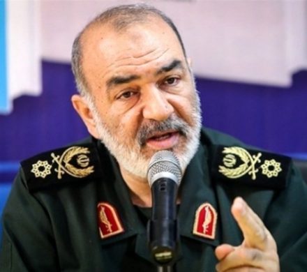 سرلشکر سلامی: سپاه بالاترین سازمان در زمینه فرزند آوری است/ در رابطه با فرزندآوری و ازدواج علاوه بر گفت‌وگوی چهره به چهره، مشوق‌هایی را هم داریم