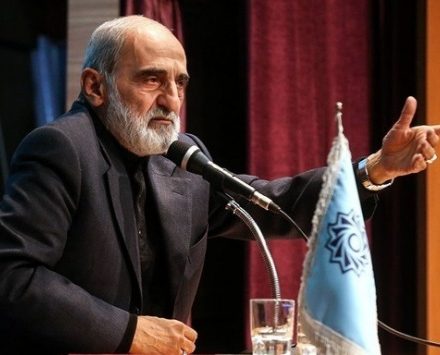 انتقاد شریعتمداری از دبیر شورای عالی انقلاب فرهنگی/ حالا خودتان قضاوت کنید که کدامیک لایحه را نخواندهایم؟