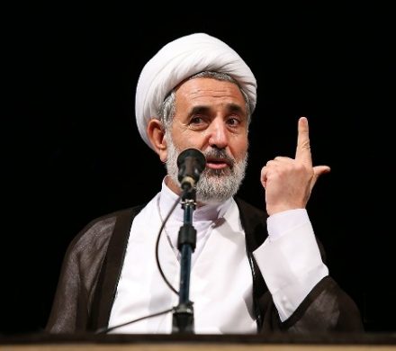 ذوالنوری، نایب رئیس مجلس: یک اطلاعیه در پارکینگ مجلس زدند که کسانی که خودروی شاسی بلند میخواهند مراجعه کنند؛ برخی هم برای دریافت خودرو مراجعه کردند