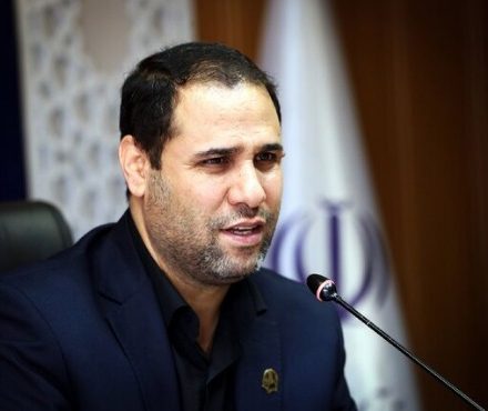 صحرایی از مجلس رأی اعتماد گرفت