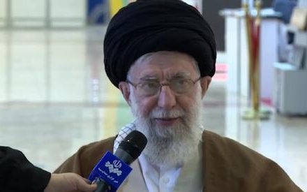 فیلم/ مصاحبه صدا و سیما با رهبر انقلاب