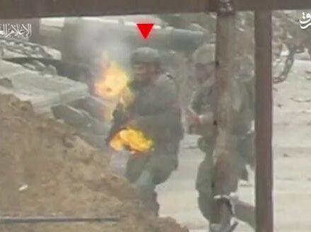 فیلم/ هدف قرار دادن سرباز صهیونیست توسط تک تیرانداز قسام