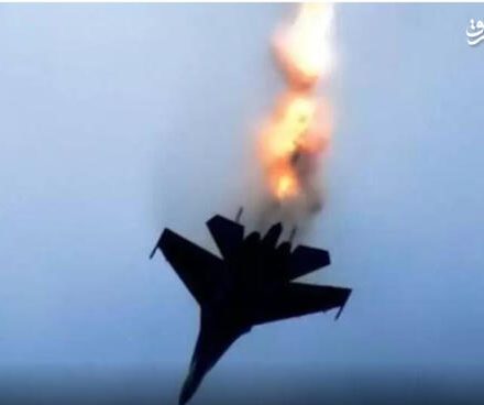 فیلم/ سقوط جت آموزشی نیروی هوایی لهستان