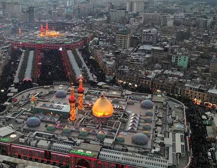 تصاویری از حال و هوای عشاق امام حسین(ع) در گودی قتلگاه در کربلا