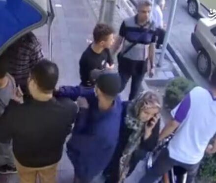 ویدئویی از گوشی‌قاپی در خیابان استاد معین تهران