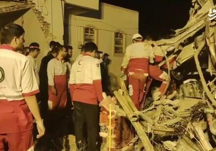 فیلم/ واژگونی مرگبار اتوبوس حامل زائران پاکستانی در یزد