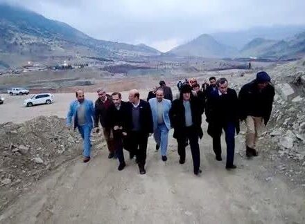 عملیات اجرایی سد تنگ سرخ شتاب گرفته است