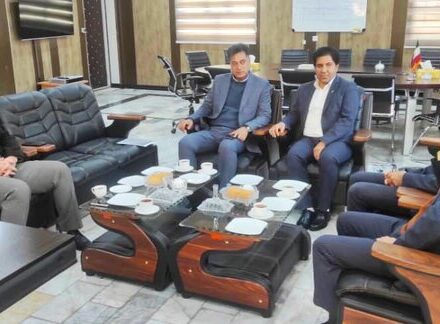 زمینه احداث نیروگاه خورشیدی کارخانه سیمان مارگون فراهم شود