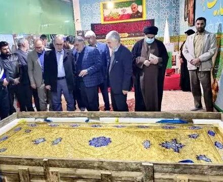 ساخت درب حرم مطهر امام حسن عسکری(ع) در کهگیلویه و بویراحمد خاتمه یافت