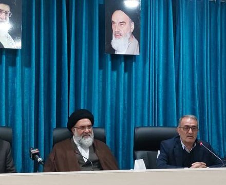 فضای مجازی با وجود فرصت‌های خوب مشکلات زیادی را ایجاد کرد