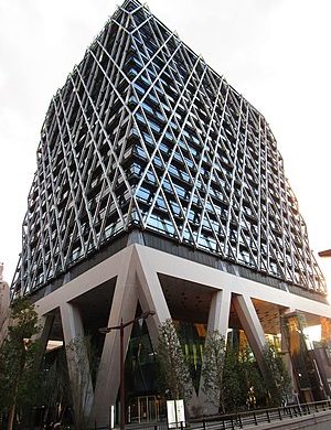 ده نکته درباره ۱۰۰ شرکت بزرگ اقتصادی!