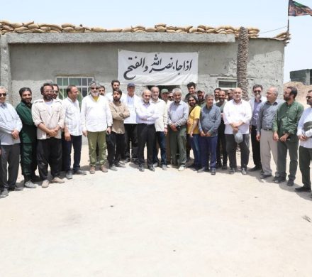 گزارش تصویری | بازدید رئیس رسانه ملی از پشت‌صحنه سریال «۰۲۴» همزمان با سالروز آزادسازی خرمشهر
