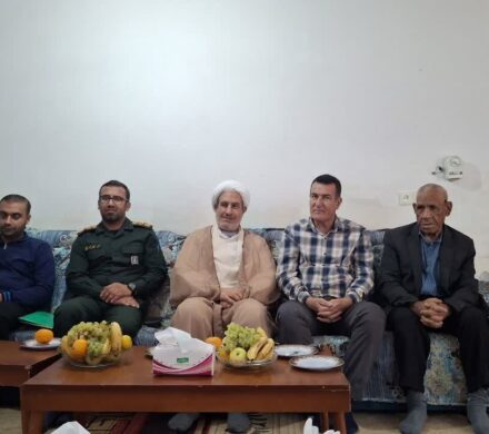 سرکشی مسئول دفتر نمایندگی ولی فقیه در گچساران از خانواده شهید گرامی