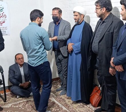 تیم‌های برگزیده سیزدهمین دوره مسابقات ملی مناظرات دانشجویان کهگیلویه و بویراحمد تجلیل شدند