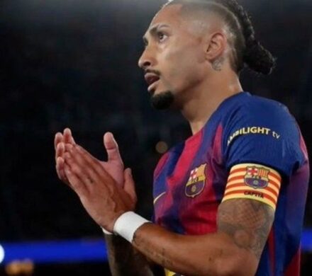 واکنش رافینیا به شایعه جدایی‌اش از بارسلونا؛ نمی‌دانم این چرندیات از کجا می‌آید؟