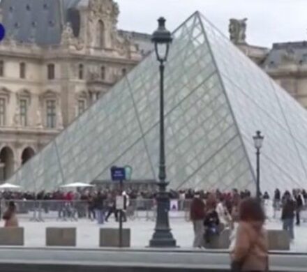 تخریب آثار تاریخی در موزه لوور بر اثر فاضلاب