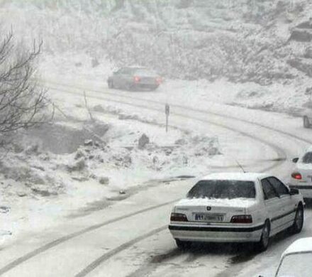 اولین تجربه بارش برف ۱۴۰۴ ؛ شرایط جوی و مدارس در برخی استان ها