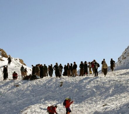 هشدار به کوهنوردان: از صعود پرهیز کنید
