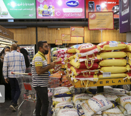 واگذاری بخشی از وظیفه دولت در تامین کالاهای اساسی به شهرداری تهران