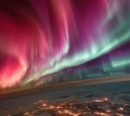 ثبت شفق قطبی از ایستگاه فضایی بین‌المللی پس از فوران شدید خورشیدی