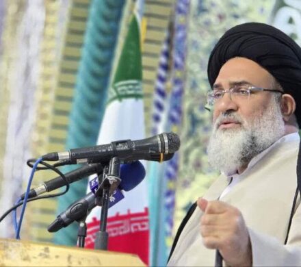 امام جمعه یاسوج: آمریکا و اسرائیل که در حملات تروریستی اخیر نقش داشتند محاکمه خواهند شد