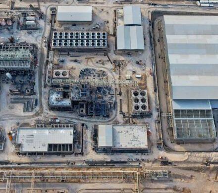 پیشرفت طرح پلیاتیلن سنگین گچساران از ۵۵ درصد عبور کرد/ تأمین مالی ۱۳ هزار میلیاردتومانی شرکت صنایع پلیمر گچساران در سال ۱۴۰۴